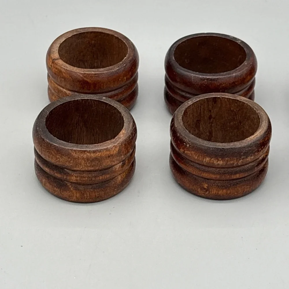 MCM Knobler Wooden Napkin Rings - Set of 8 - Wood Napkin Holders Vintage 1.25